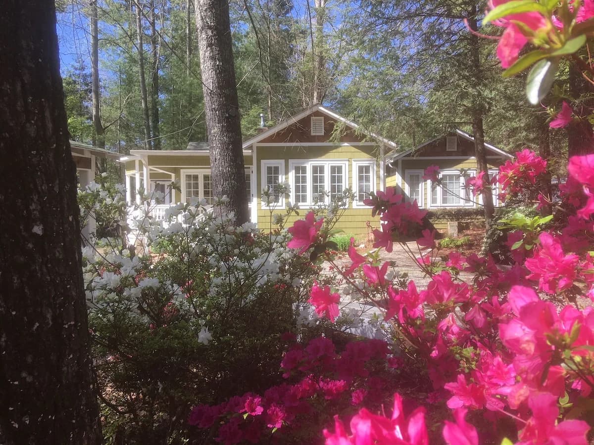 Spring at the Featherstone Lodge